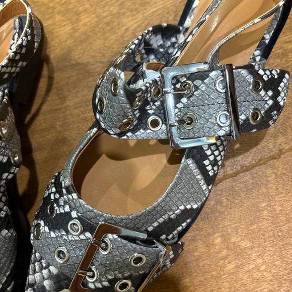 Slingback ballet flats - Picture 3 of 3